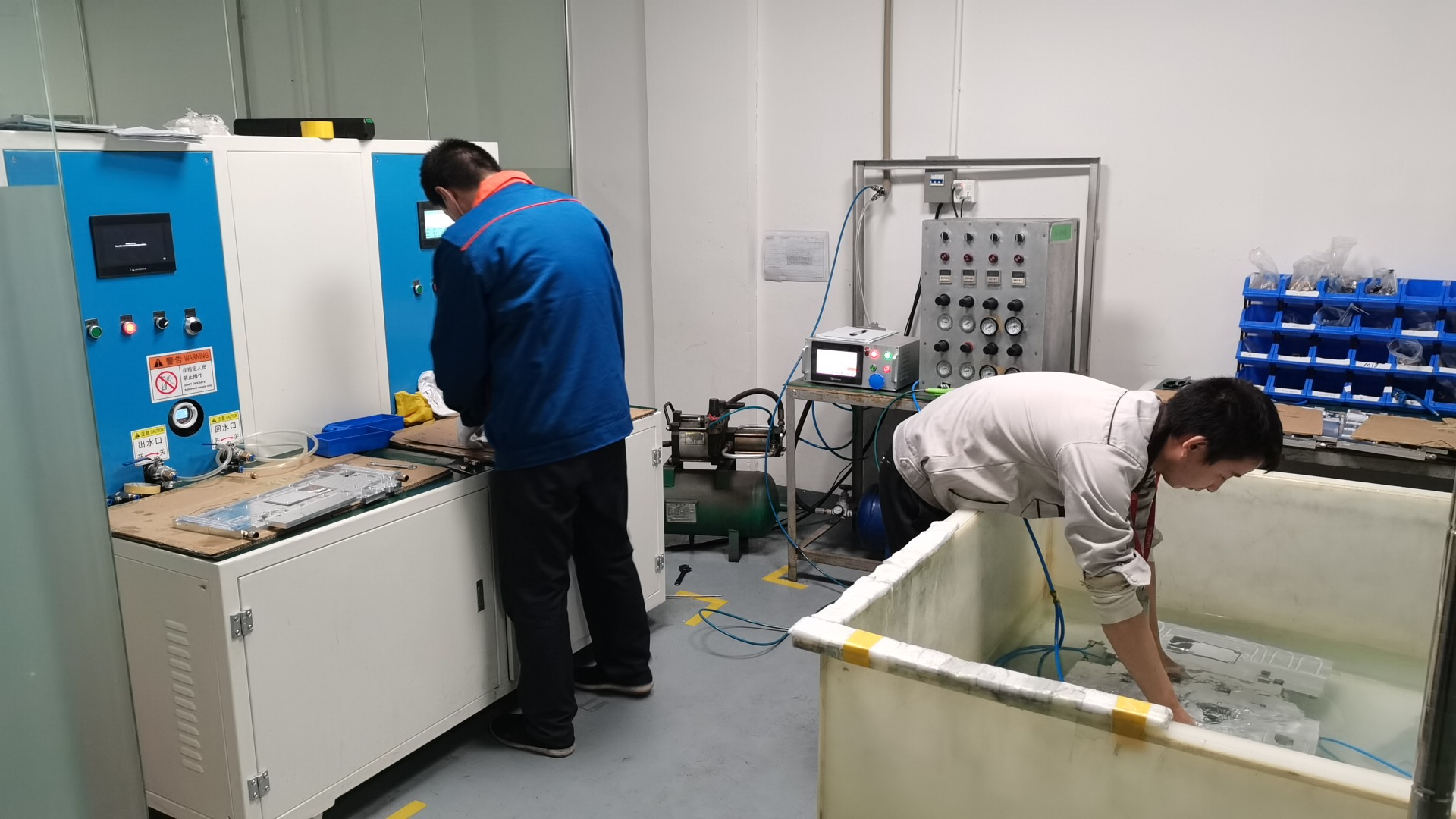 لوحة البرد النحاس