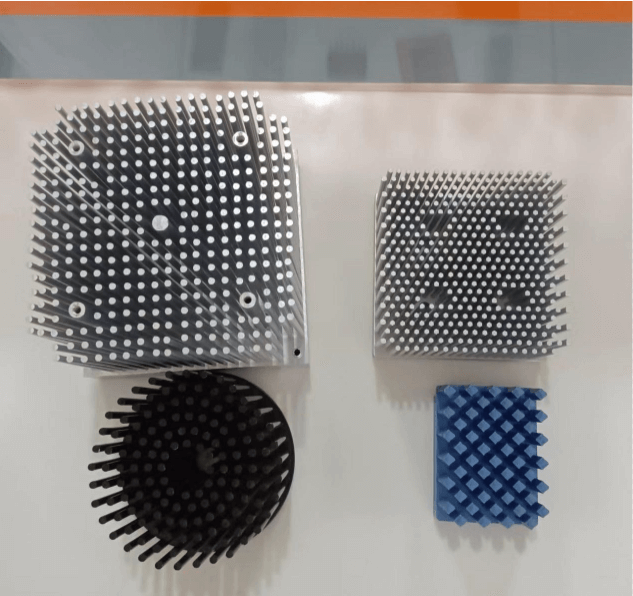 المبرد البارد مزورة