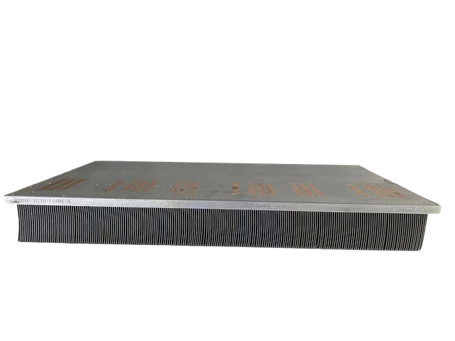 مبدد حراري عالي الكثافة من النحاس أو الألومنيوم لمشعاع التبريد IGBT لأنابيب الحرارة العالية